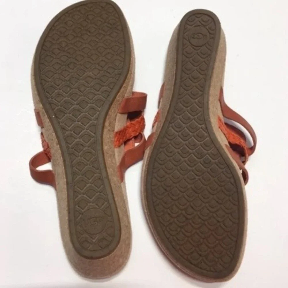 UGG Maddie Wedge Sandal Rust Orange 9 NWOB